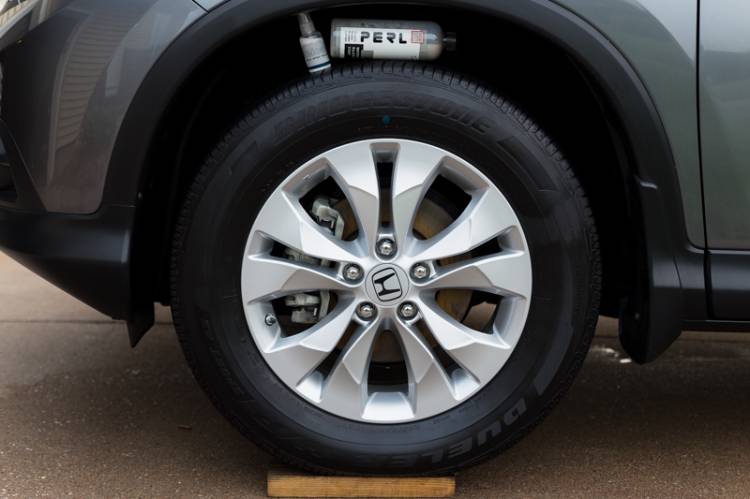 CarPro PERL: Simply The Best Tire Dressing? Application, Finish &  Durability 